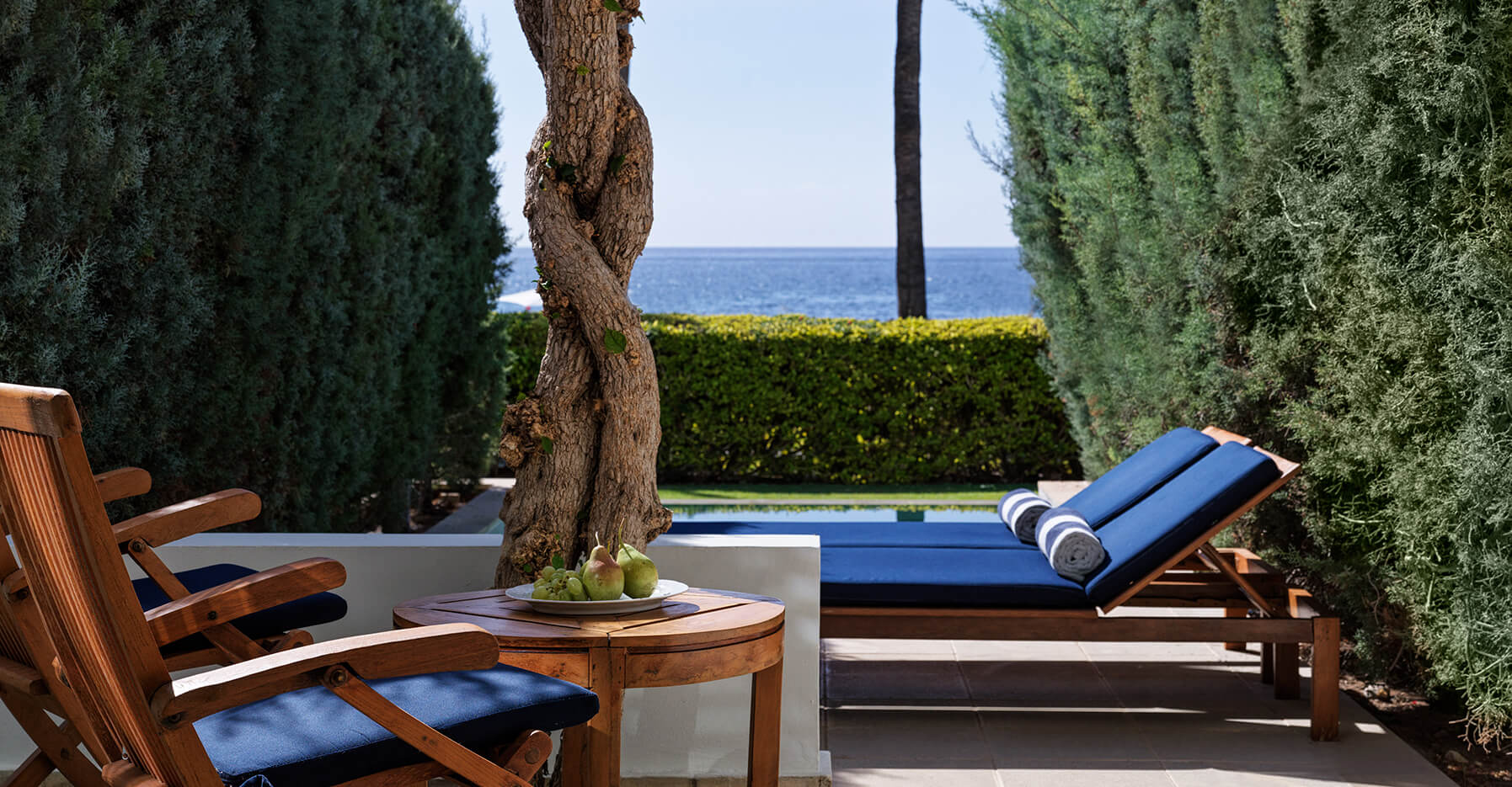 Annabelle Studio Suite with Private Pool